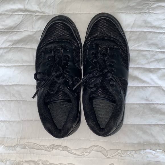 BLOCH Split Sole Sneaker size 4 - Picture 1 of 4